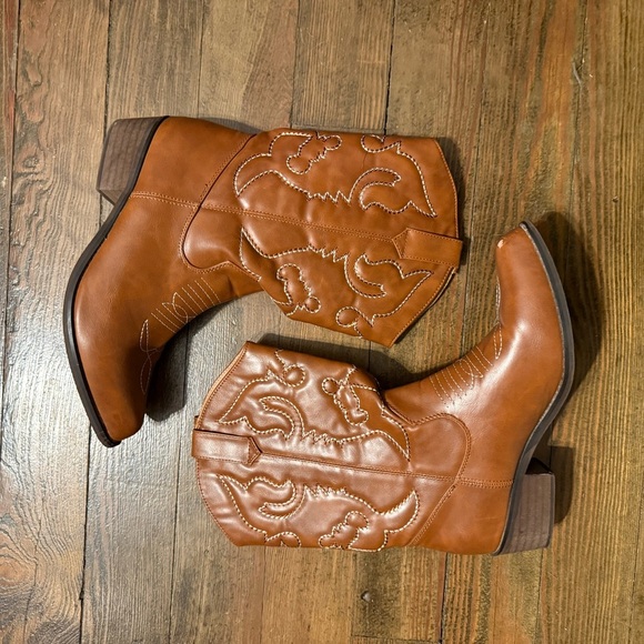 SheSole Cowboy Cowgirl Boots Western Wide Calf Size 9.5 Pointer Toe Tan - Picture 3 of 6